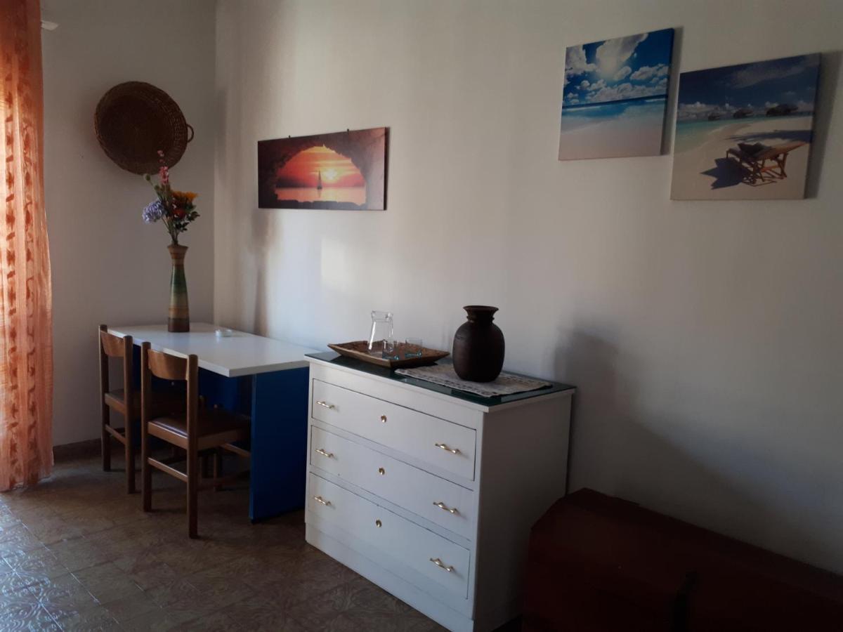 فندق Mari Pintau كالياري المظهر الخارجي الصورة
